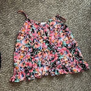 Perfectly Priscilla tank top floral